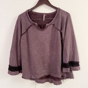 Free People Burgundy V-neck Cotton Blend Pullover Sweatshirt Raw Hem size Small